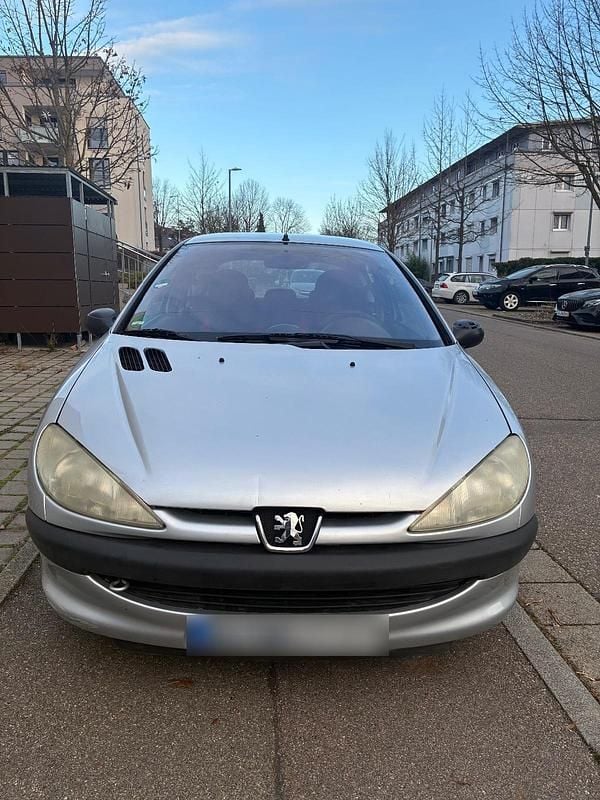 Gebraucht Peugeot 206 60 PS (44 kW) 2002 Silber Coupé