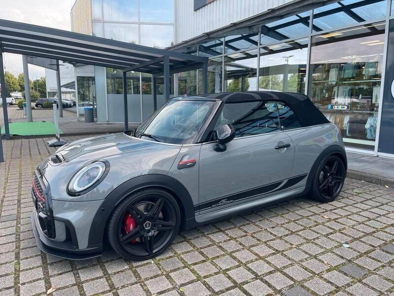 Grau Gebraucht 2022 Mini John Cooper Works Cabriolet Cabrio | 39.999 € (Teuer) - Bild 1/4