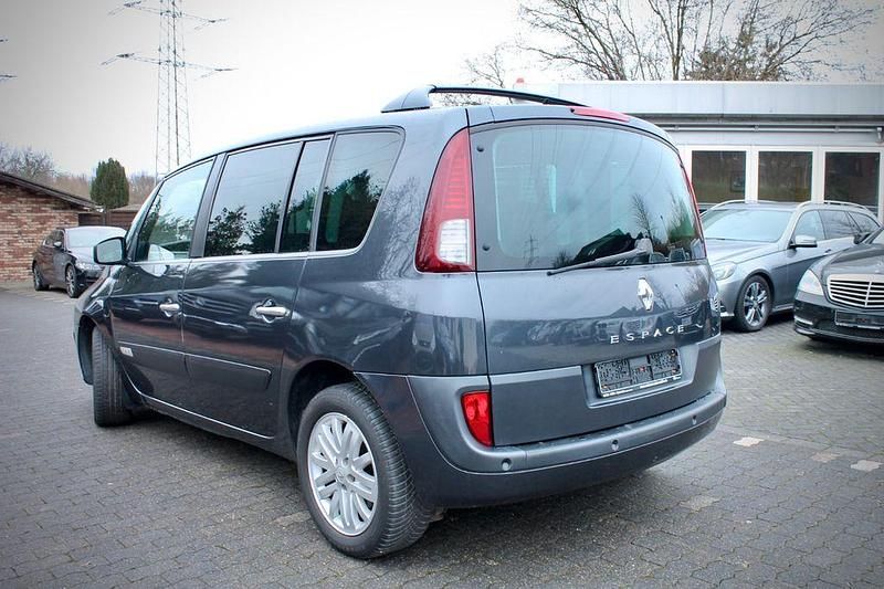 Gebraucht Renault Grand Espace 173 PS (127 kW) 2011 Schwarz Van / Kleinbus