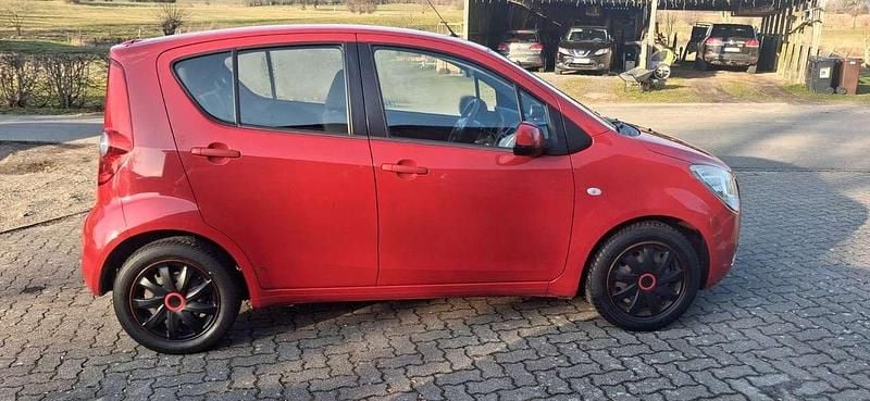 Gebraucht Opel Agila Edition 65 PS (47 kW) 2008 Rot Kleinwagen