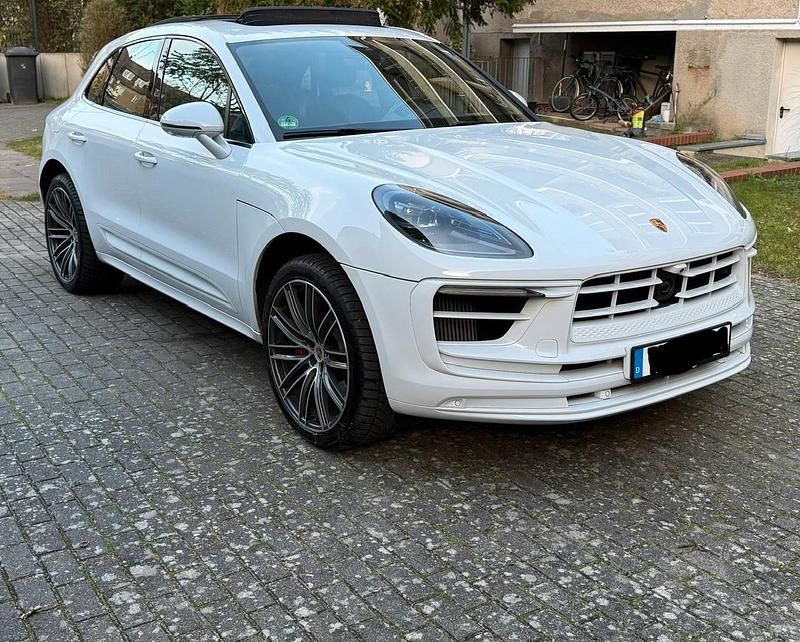 Weiß Gebraucht 2023 Porsche Macan GTS SUV | 91.498 € (Superpreis) - Bild 1/4