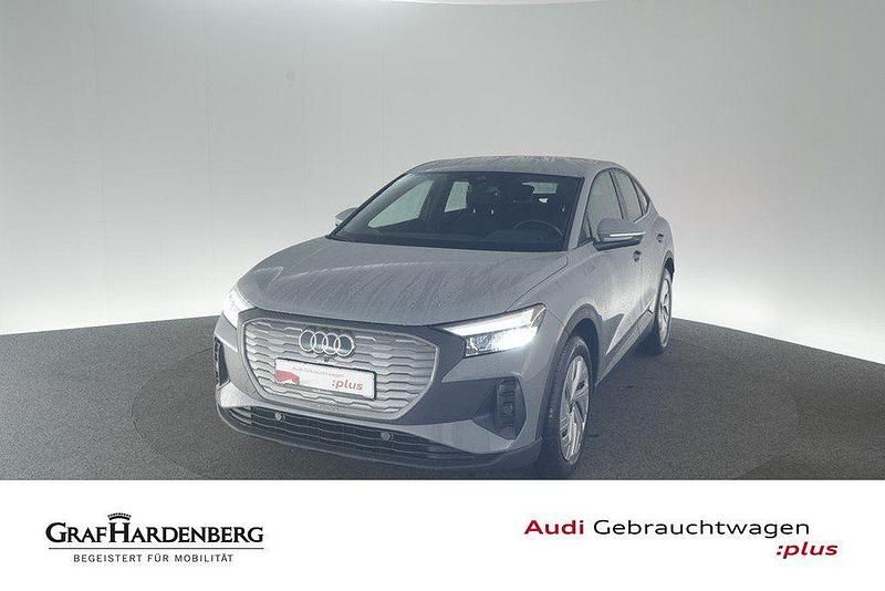 Kieselgrau Gebraucht 2023 Audi Q4 Sportback e-tron Comfort SUV | 25.590 € (Guter Preis) - Bild 1/4