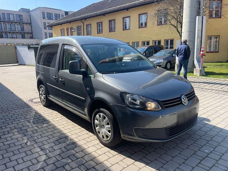 Gebraucht VW Caddy Edition 102 PS (75 kW) 2013 Grau Van / Kleinbus