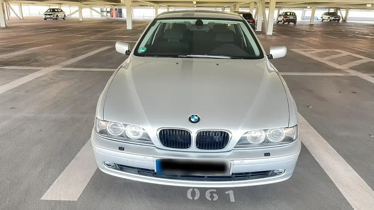 Gebraucht BMW 525 192 PS (141 kW) 2002 Silber Limousine