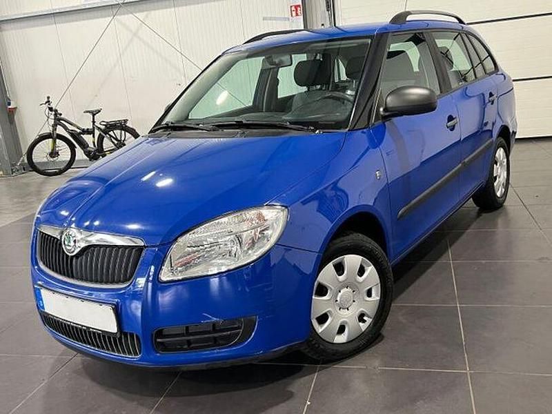 Blau Gebraucht 2008 Skoda Fabia Kleinwagen | 1.495 € (Guter Preis) - Bild 1/4