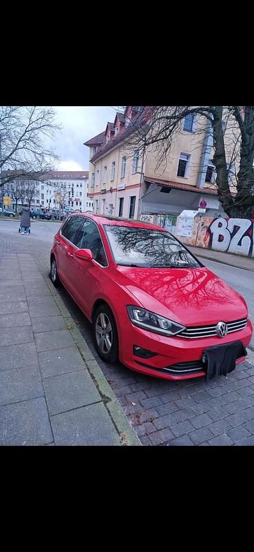 Rot Gebraucht 2016 VW Golf VII Kombi | 10.999 € (Guter Preis) - Bild 1/4