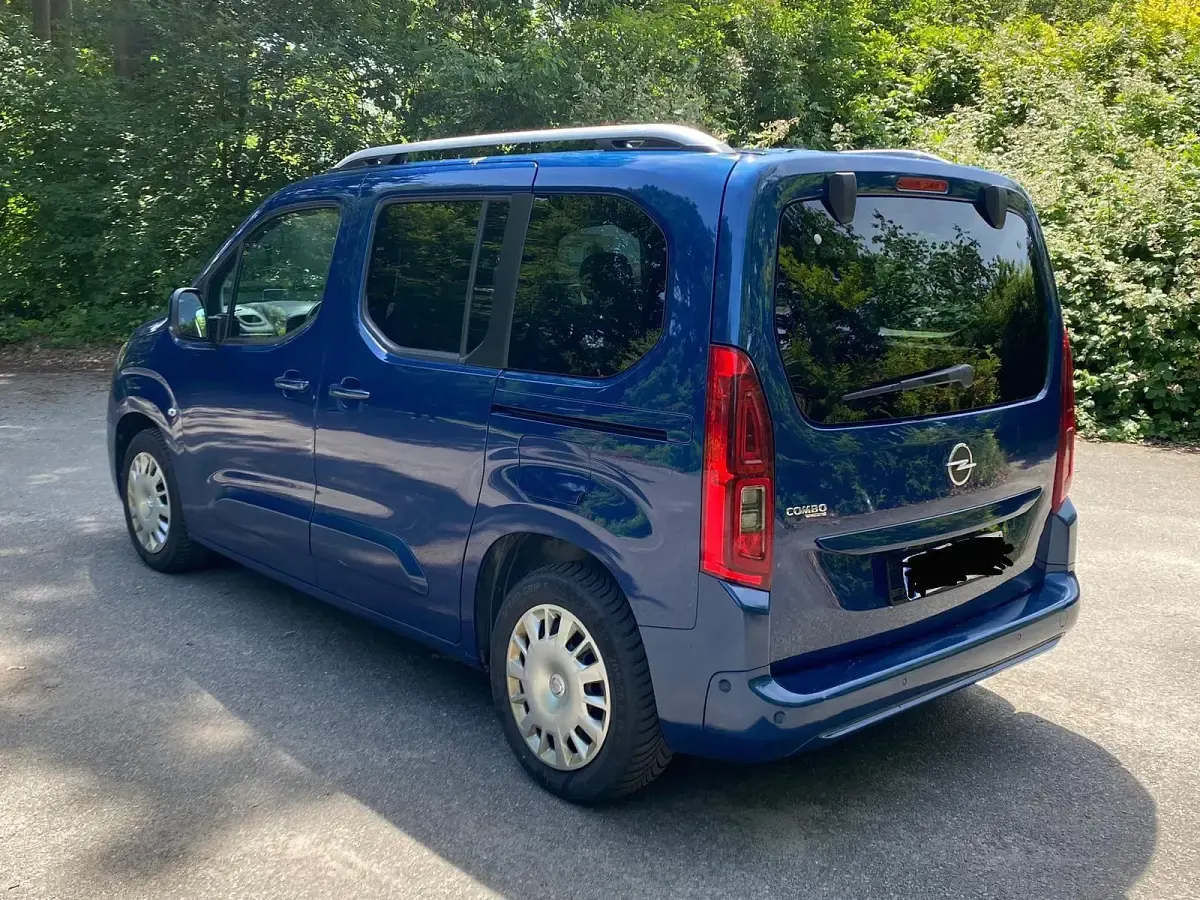 Gebraucht Opel Combo Life 110 PS (80 kW) 2019 Blau Van / Kleinbus
