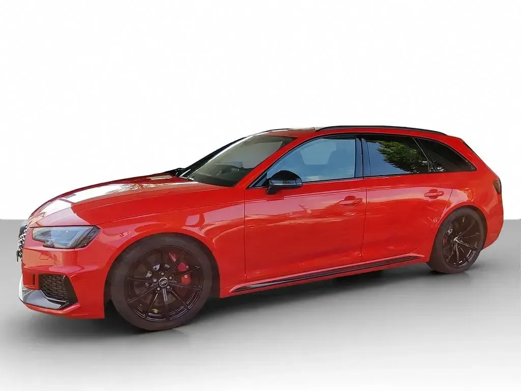 Gebraucht Audi RS4 Sport 450 PS (330 kW) 2019 Misanorot perleffekt Kombi