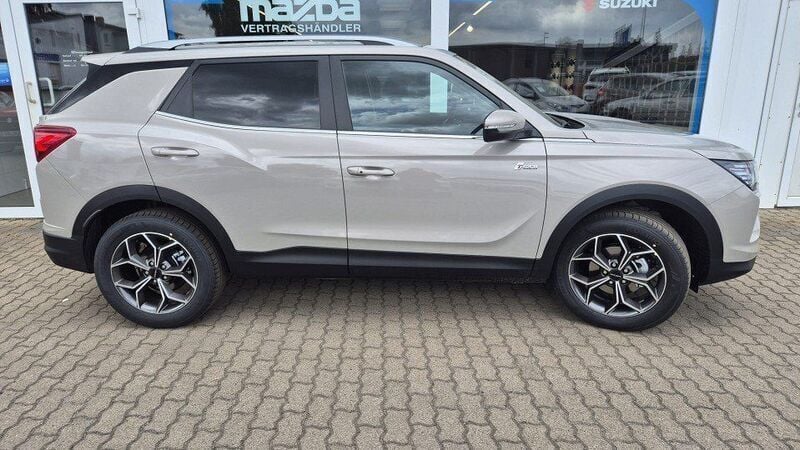 Gebraucht KGM Korando 163 PS (119 kW) 2025 Beige SUV