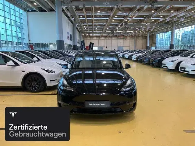 Used Tesla Model Y Performance 392 kW (533 HP) 2023 Black SUV