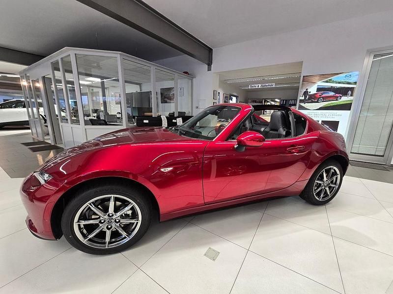 Neu Mazda MX5 Exclusive-Line 132 PS (97 kW) 2025 Rot Cabrio