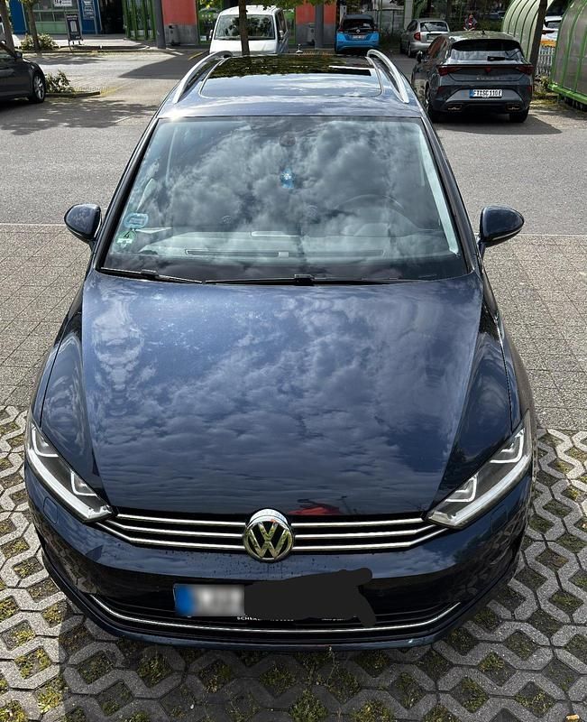 Second-hand VW Golf 150 CP (110 kW) 2014 Albastru SUV