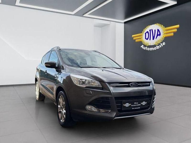 Gebraucht Ford Kuga Titanium 180 PS (132 kW) 2014 Grau SUV