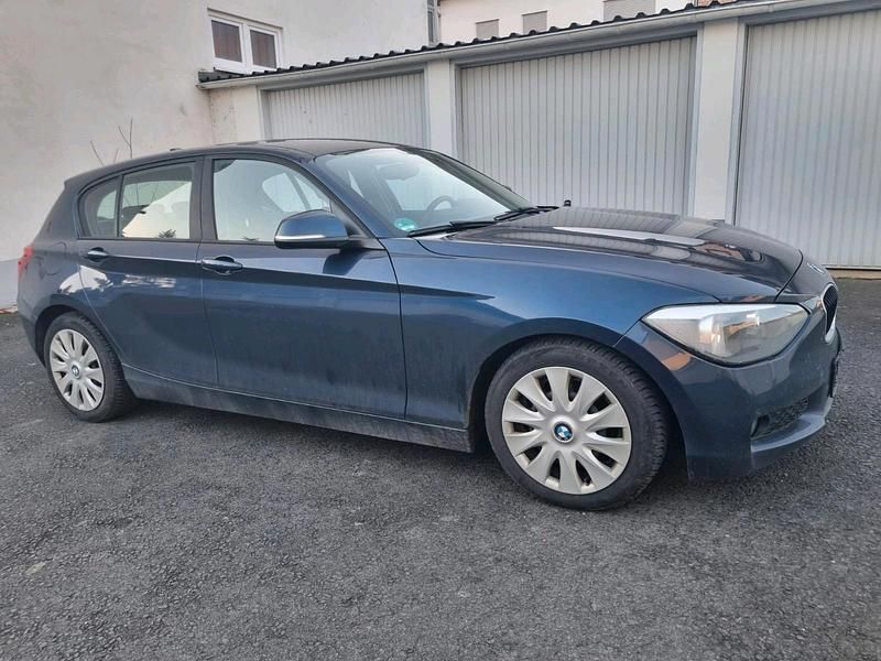 Gebraucht BMW 116 136 PS (100 kW) 2013 Schwarz Kleinwagen