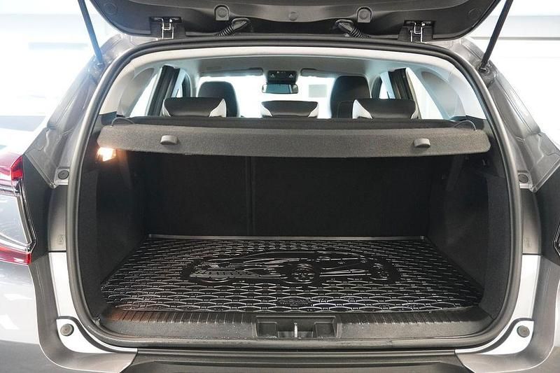 Gebraucht Renault Captur Intens 131 PS (96 kW) 2021 Grau SUV