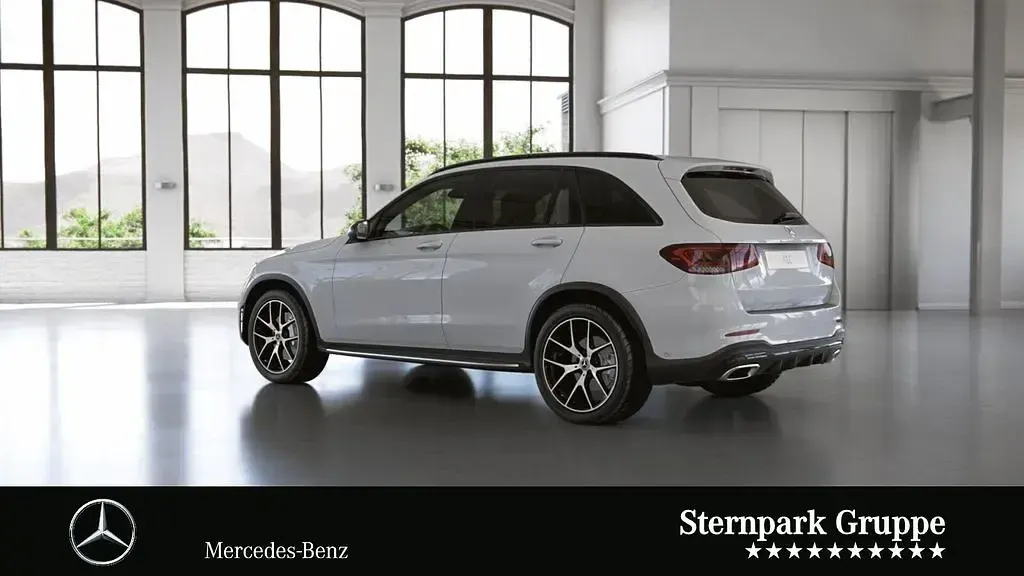 Gebraucht Mercedes GLC200 AMG 197 PS (144 kW) 2022 Weiß SUV