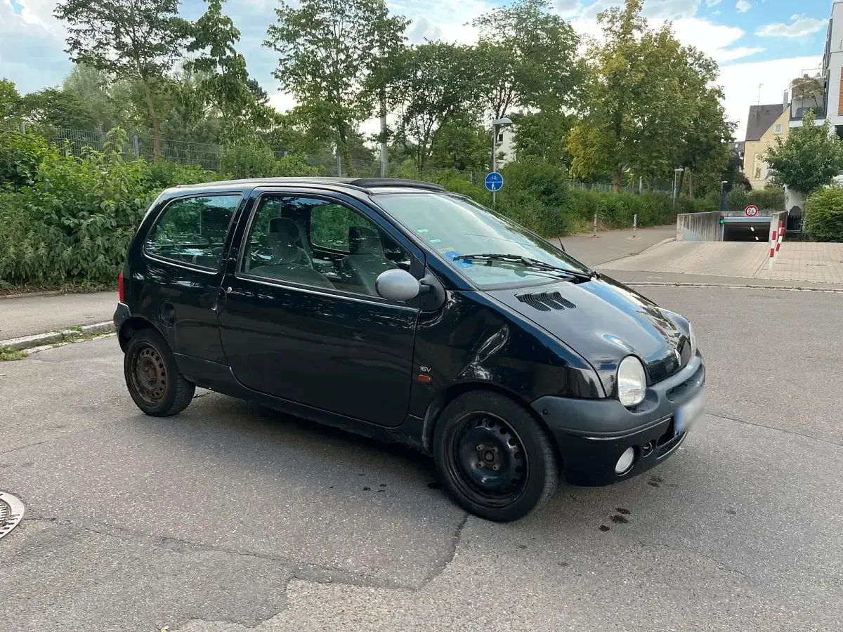 Gebraucht Renault Twingo 67 PS (49 kW) 2001 Schwarz Kleinwagen