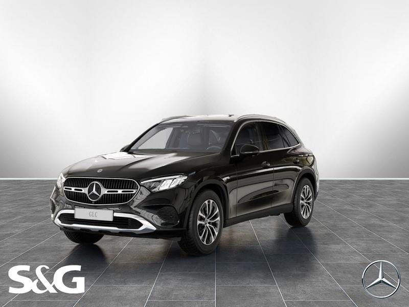 Metalliclack obsidianschwarz Gebraucht 2024 Mercedes GLC220 Avantgarde SUV | 51.890 € (Superpreis) - Bild 1/4