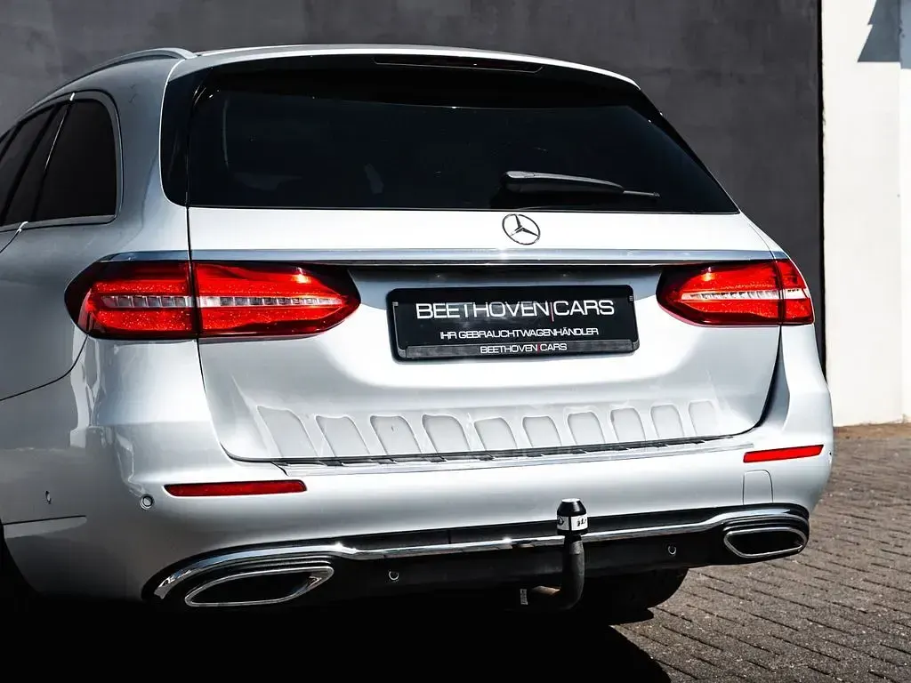 Brugt Mercedes E220 194 HK (142 kW) 2019 Sølv Sedan
