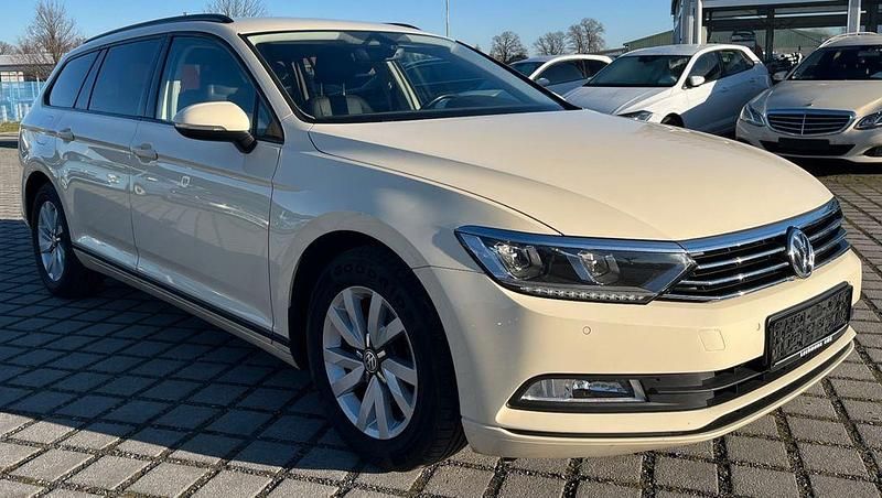Gebraucht VW Passat 150 PS (110 kW) 2017 Kombi