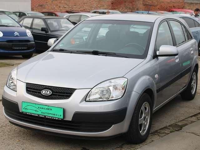 Gebraucht Kia Rio EX 97 PS (71 kW) 2006 Silber Kleinwagen