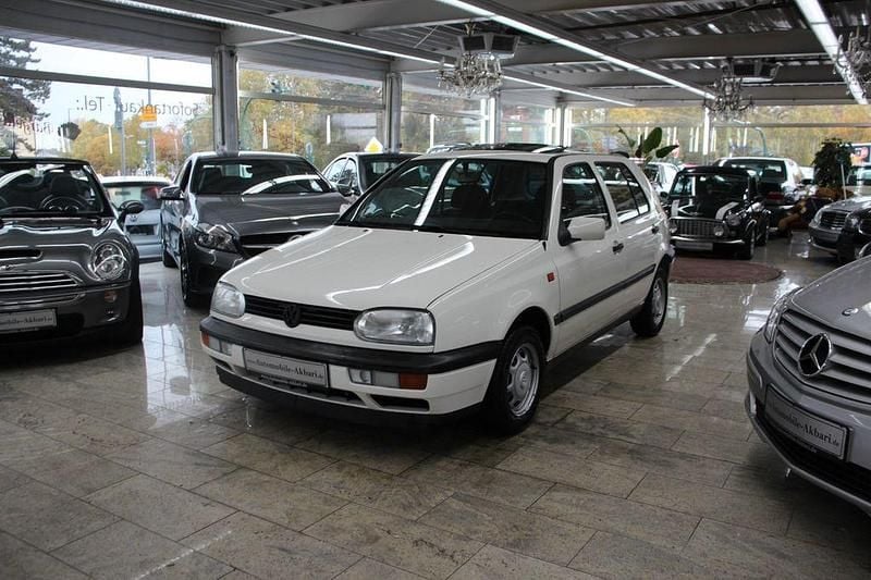 Gebraucht VW Golf III 75 PS (55 kW) 1993 Weiß Limousine