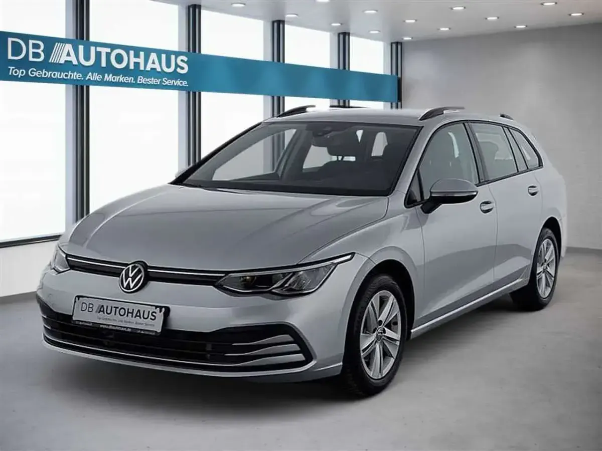 Gebraucht VW Golf VIII Life 110 PS (80 kW) 2023 Kombi
