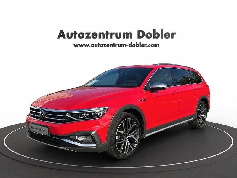 Rot Gebraucht 2024 VW Passat Alltrack Kombi | 37.840 € (Fairer Preis) - Bild 1/4