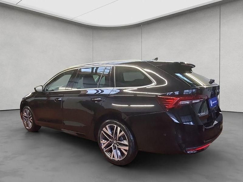 Neu Skoda Octavia Selection 150 PS (110 kW) 2025 Schwarz Limousine