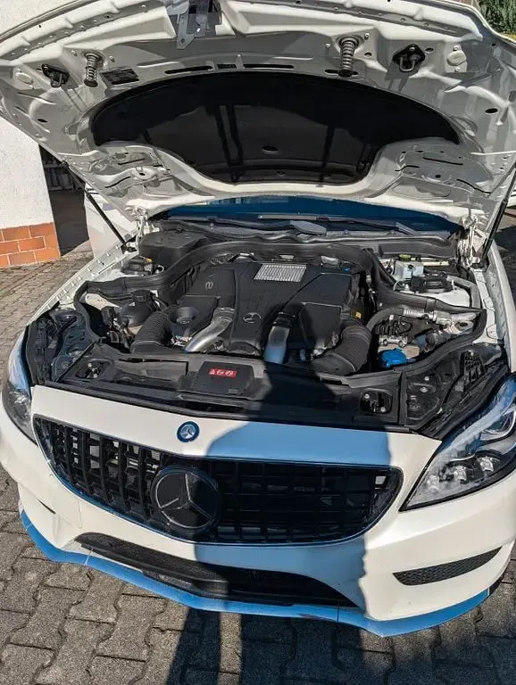 Gebraucht Mercedes CLS500 408 PS (300 kW) 2016 Weiß Coupé