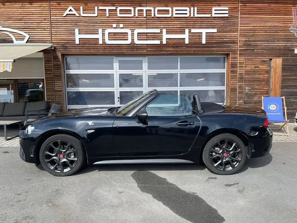 Gebraucht Abarth 124 Spider Basis 170 PS (125 kW) 2018 Schwarz Cabrio