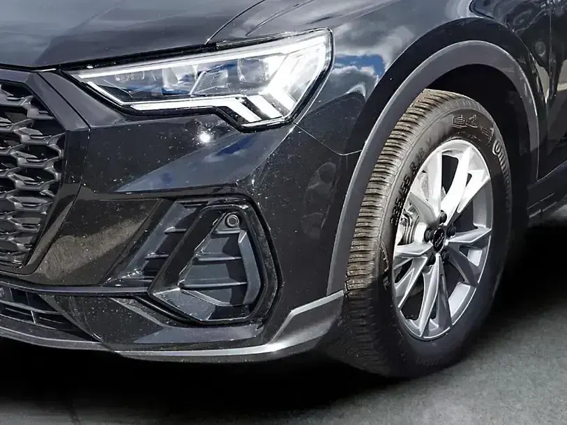Gebraucht Audi Q3 150 PS (110 kW) 2025 Schwarz SUV