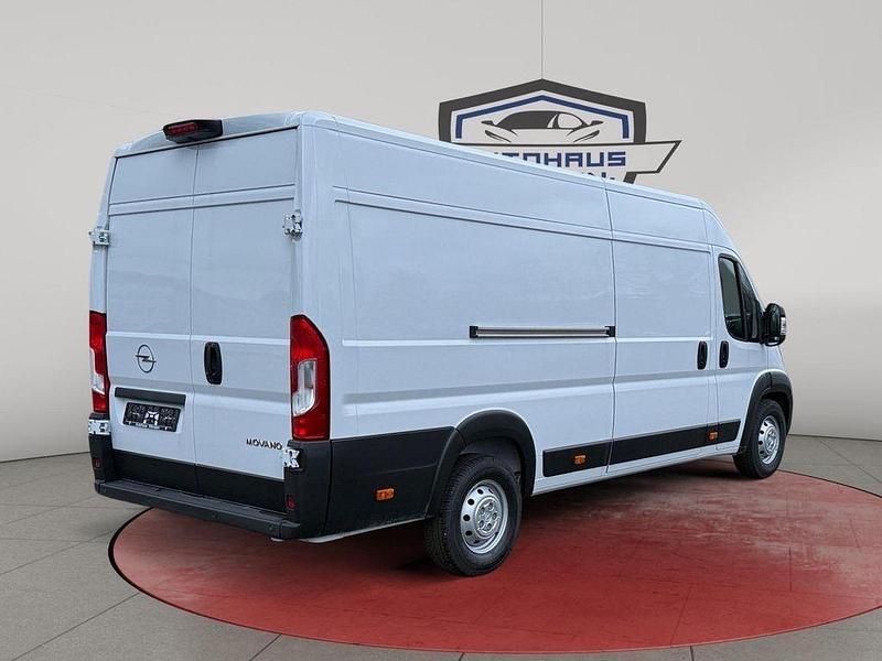 Gebraucht Opel Movano 165 PS (121 kW) 2024 Lackierung weiss icy Van