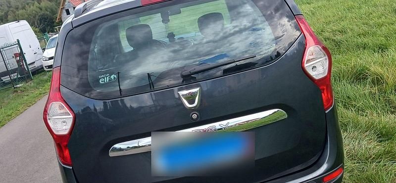 Gebraucht Dacia Lodgy 115 PS (84 kW) 2017 Grau Van / Kleinbus
