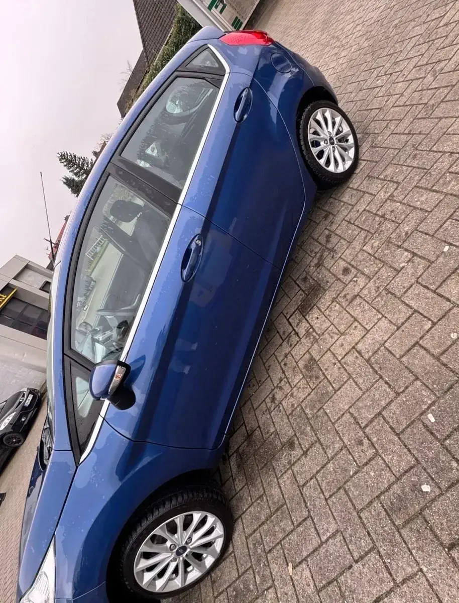 Gebraucht Ford Fiesta Titanium 2009 Blau Kleinwagen