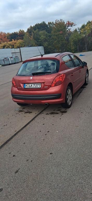 Rot Gebraucht 2008 Peugeot 207 Sport Limousine | 2.000 € (Superpreis) - Bild 1/4