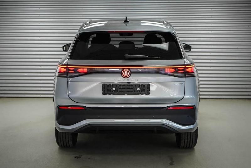 Neu VW Tayron Life 150 PS (110 kW) 2025 Oyster silber metallic... SUV