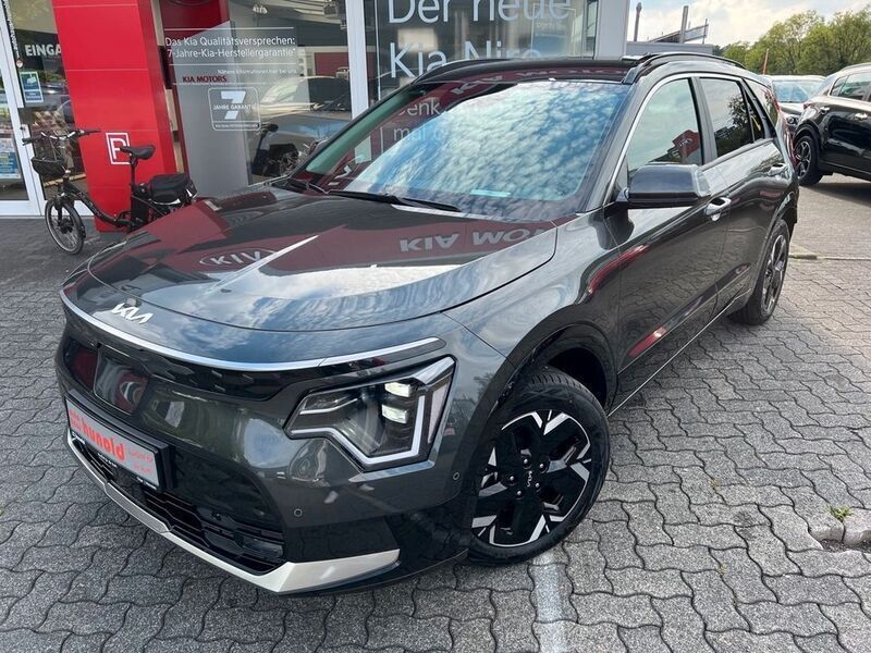 Grau Gebraucht 2023 Kia e-Niro Inspiration SUV | 33.880 € - Bild 1/4