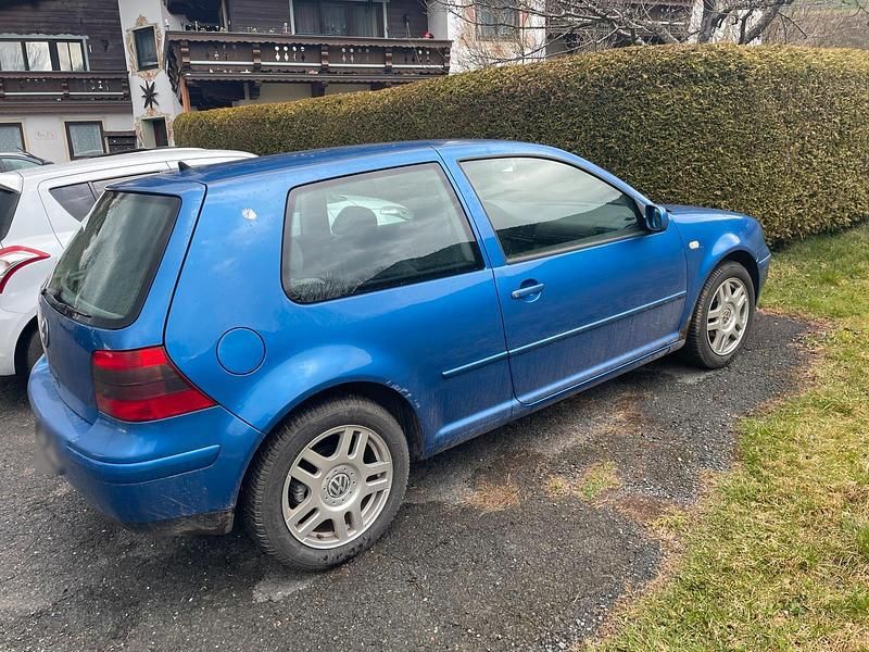 Gebraucht VW Golf IV Edition 75 PS (55 kW) 2000 Blau Limousine