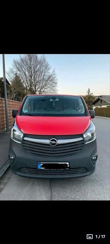 Rot Gebraucht 2018 Opel Vivaro Van | 9.900 € - Bild 1/4