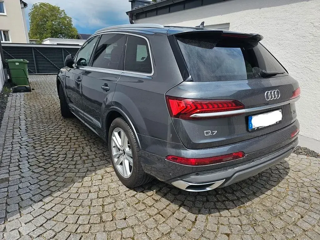 Gebraucht Audi Q7 S-Line 340 PS (250 kW) 2022 Grau SUV