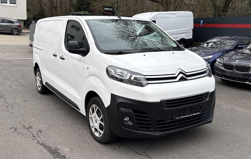 Second-hand Citroën Jumpy 122 CP (89 kW) 2019 Alb Monovolum