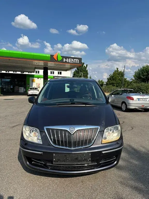 Gebraucht Lancia Phedra 170 PS (125 kW) 2009 Schwarz Van / Kleinbus