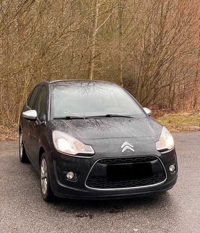 Gebraucht Citroën C3 90 PS (66 kW) 2012 Schwarz Kleinwagen