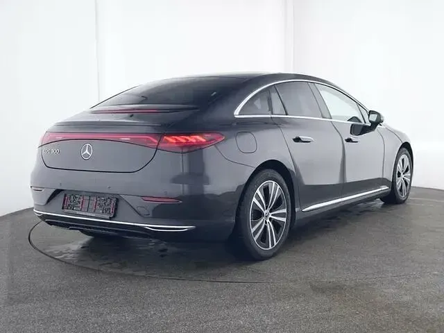 Gebraucht Mercedes EQE300 Edition 180 kW (245 PS) 2024 Grau, Limousine