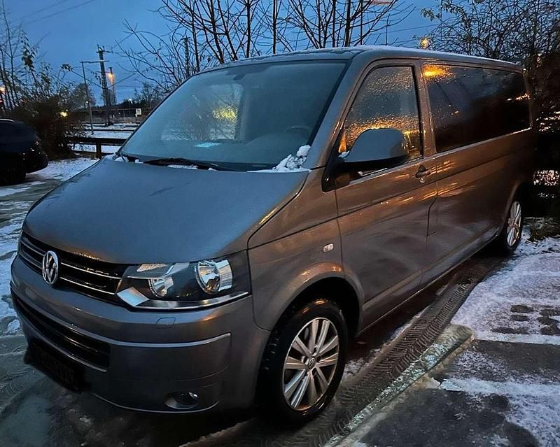 Gebraucht VW T5 Trendline 179 PS (131 kW) 2011 Grau Van