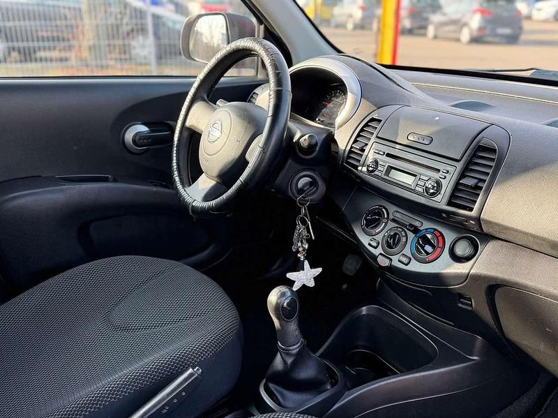 Gebraucht Nissan Micra Visia 65 PS (47 kW) 2010 Emotion red (m) Kleinwagen