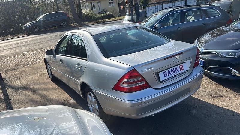 Gebraucht Mercedes C180 129 PS (94 kW) 2001 Grau Limousine