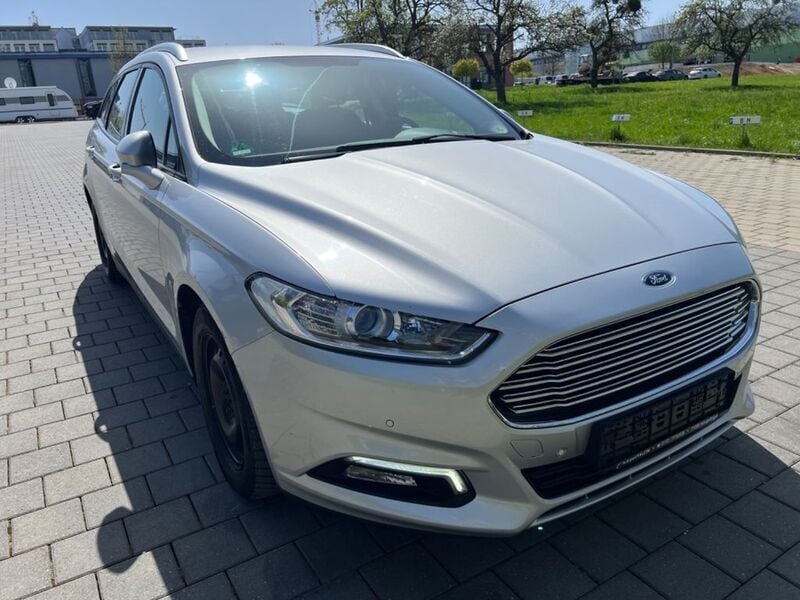 Gebraucht Ford Mondeo 150 PS (110 kW) 2018 Silber Kombi