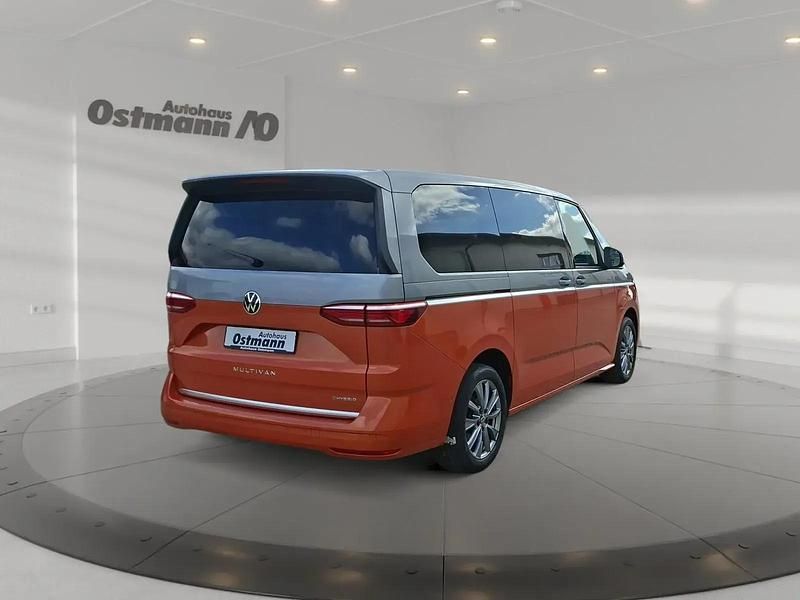 Gebraucht VW Multivan Energetic 218 PS (160 kW) 2022 Orange Van